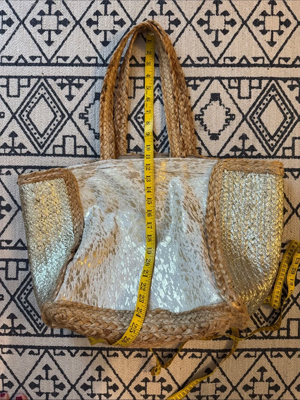 Chloe & Alex Braided Straw Tote with Gold Panels and Embossed Leather - NWOT